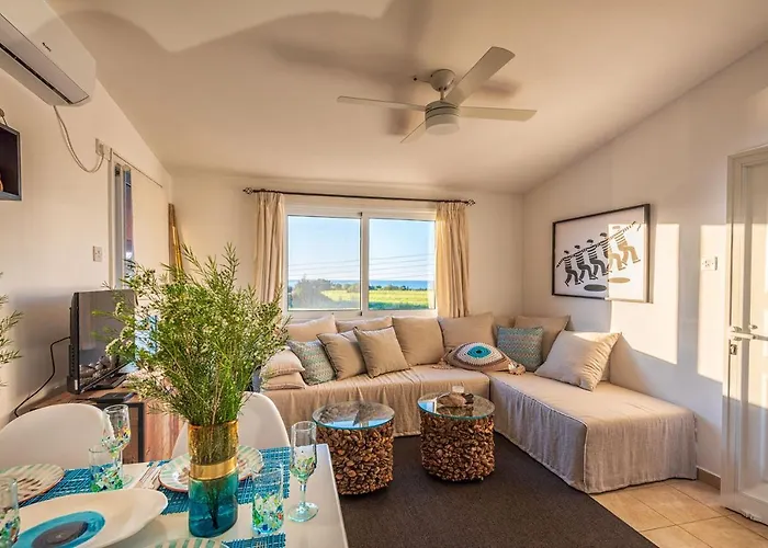 Akamas Sunset Bohemian Chic By One 아파트 *