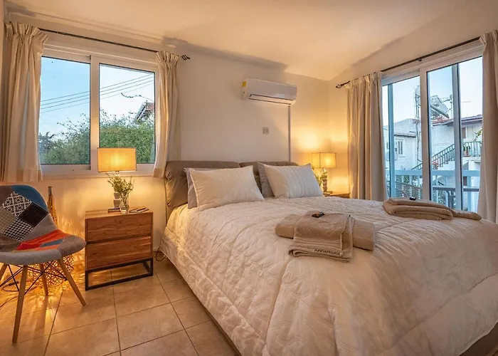 아파트 Akamas Sunset Bohemian Chic By One