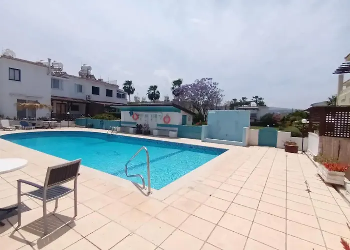 Akamas Sunset Bohemian Chic By One 폴리스